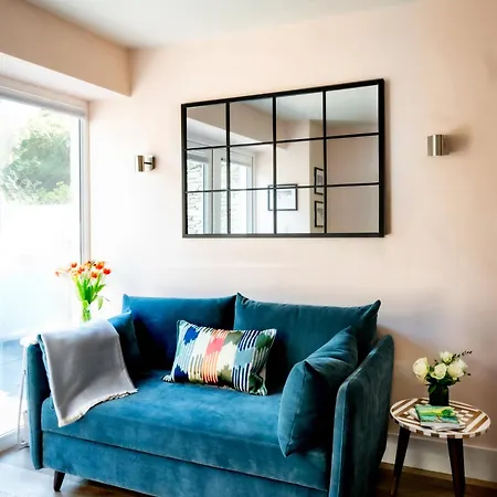 Cosy Lakeland Flat Between & Windermere *