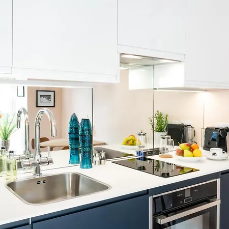 Cosy Lakeland Flat Between & Windermere